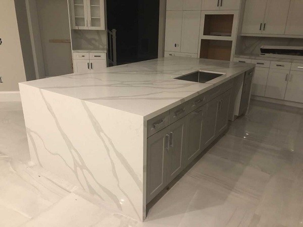 Quartz Countertops Naples