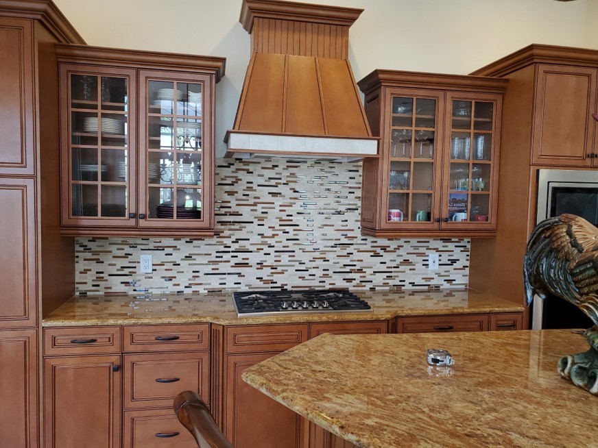 backsplash installation with stone glass mixed mosaic_prestige marble_bonita springs 20201116(2)